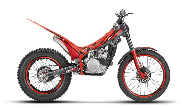 EVO 4T 300 MY 2025