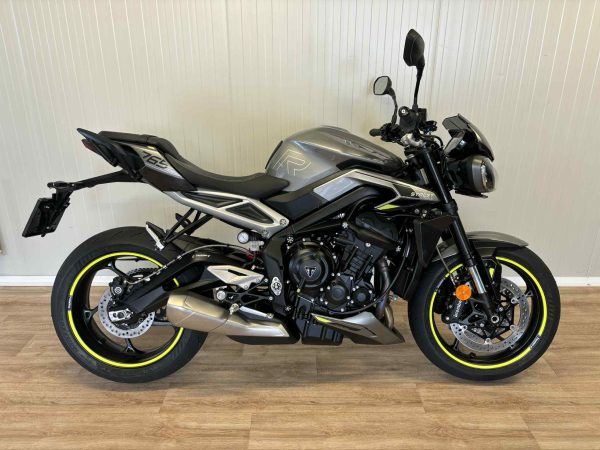 Triumph street triple R