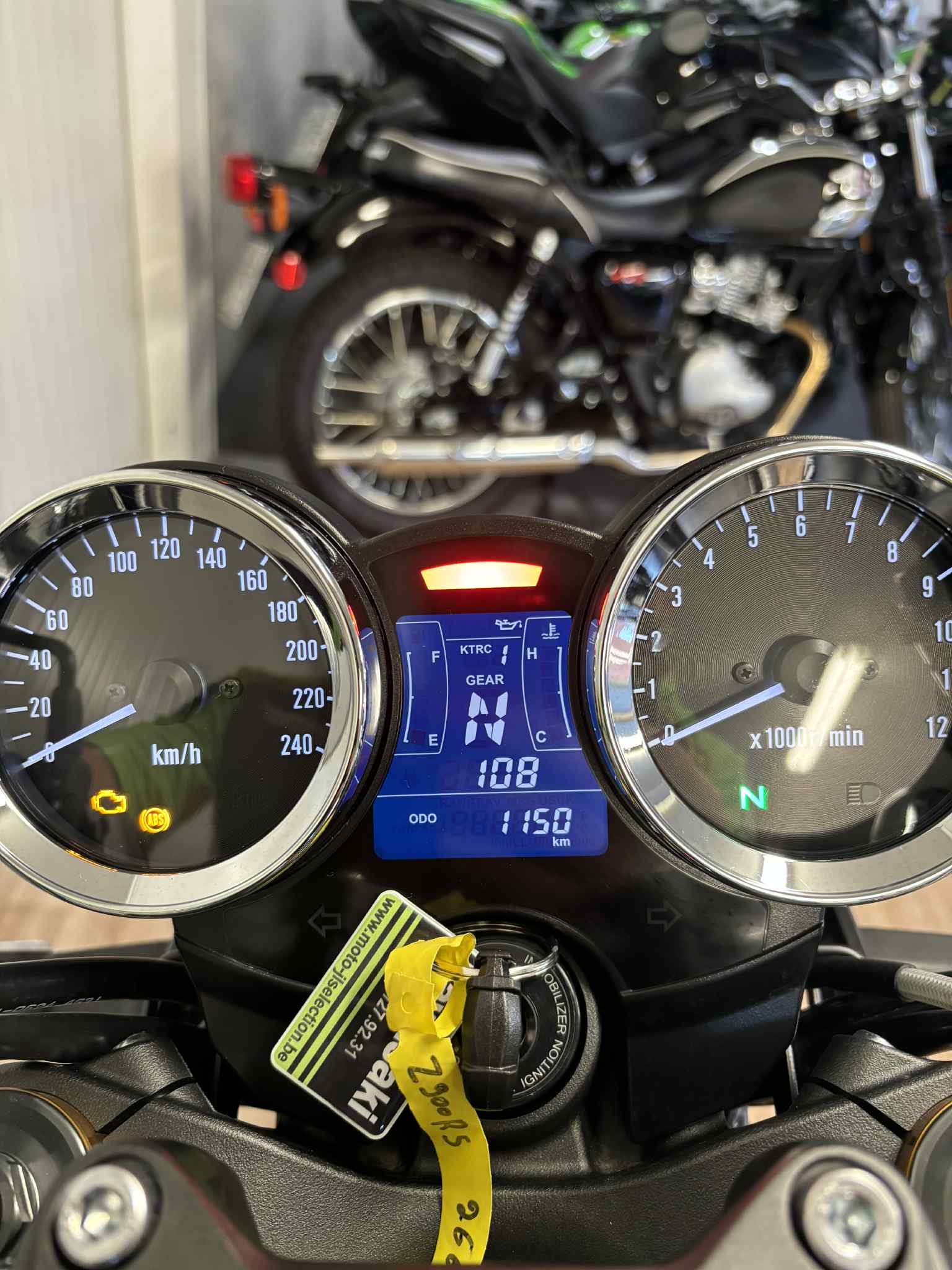 KawasakiZ900 RS SE EX DEMO – Image 2