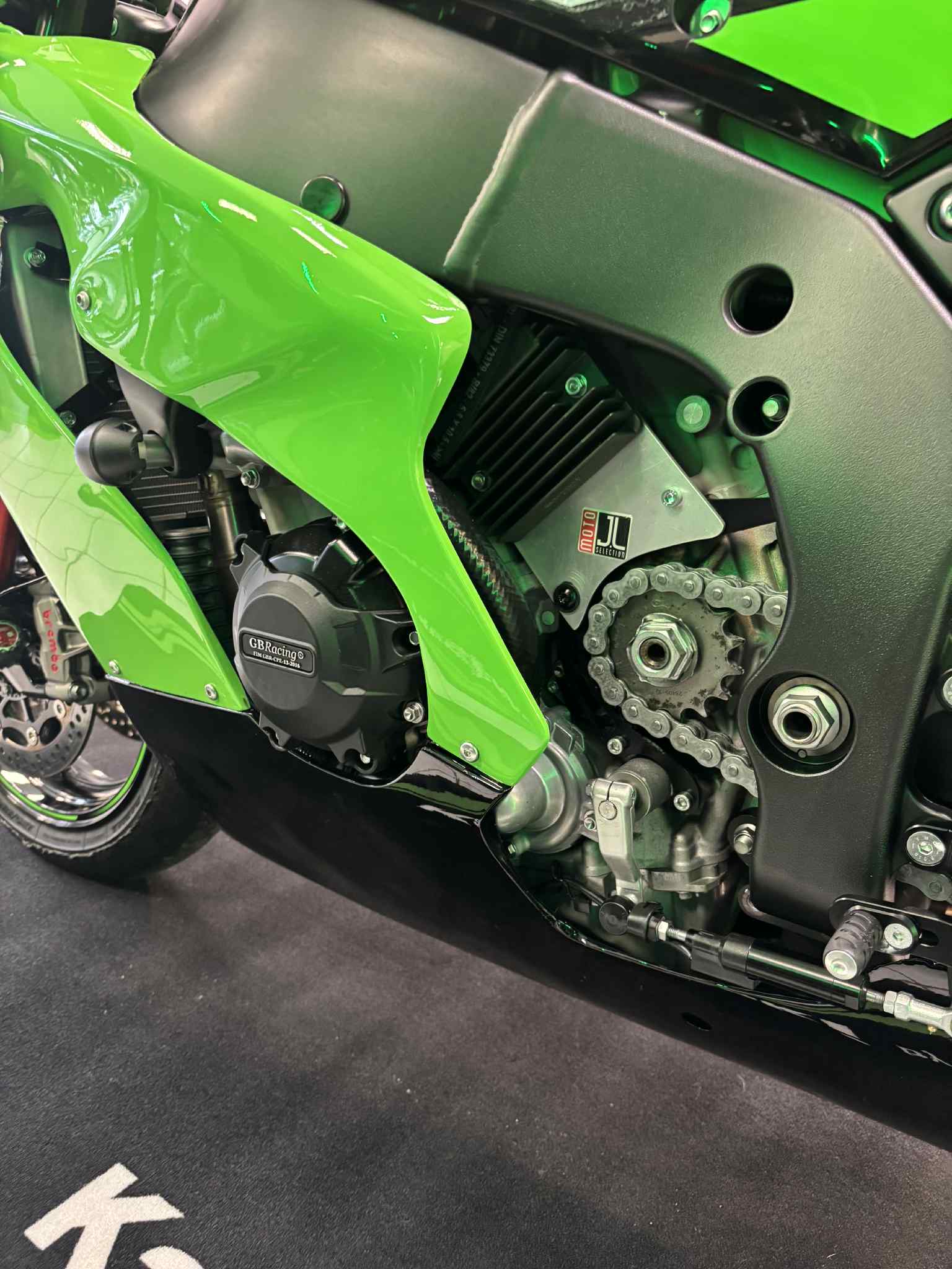 Kawasaki zx10r piste – Image 5