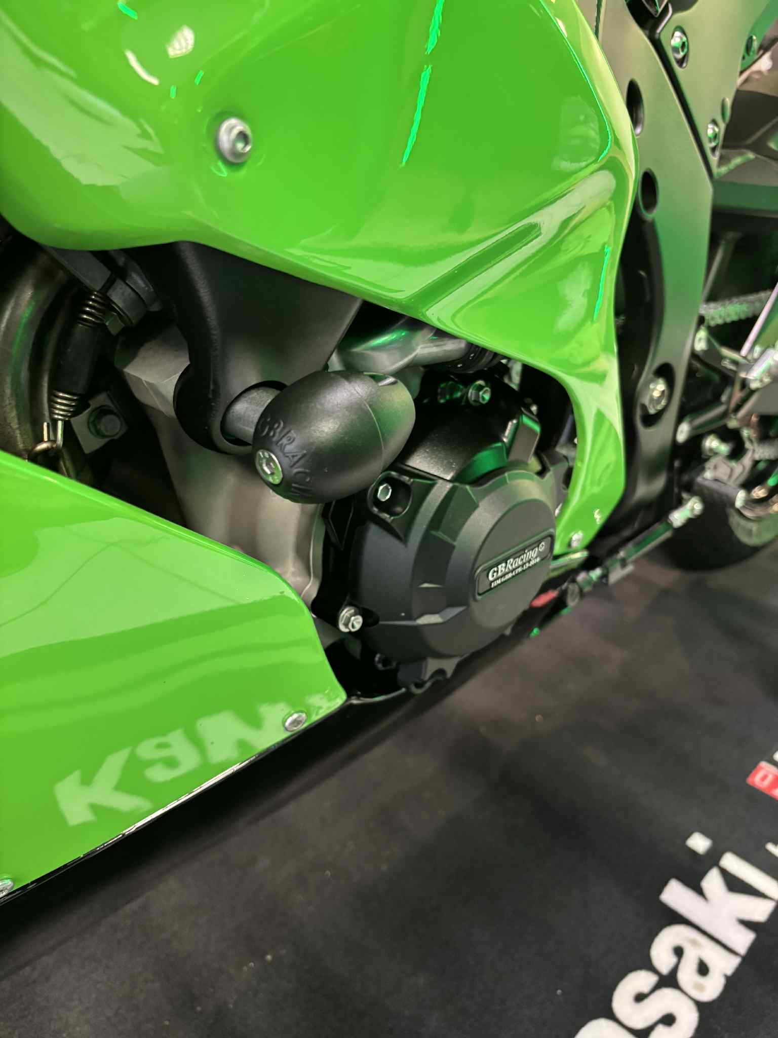 Kawasaki zx10r piste – Image 7