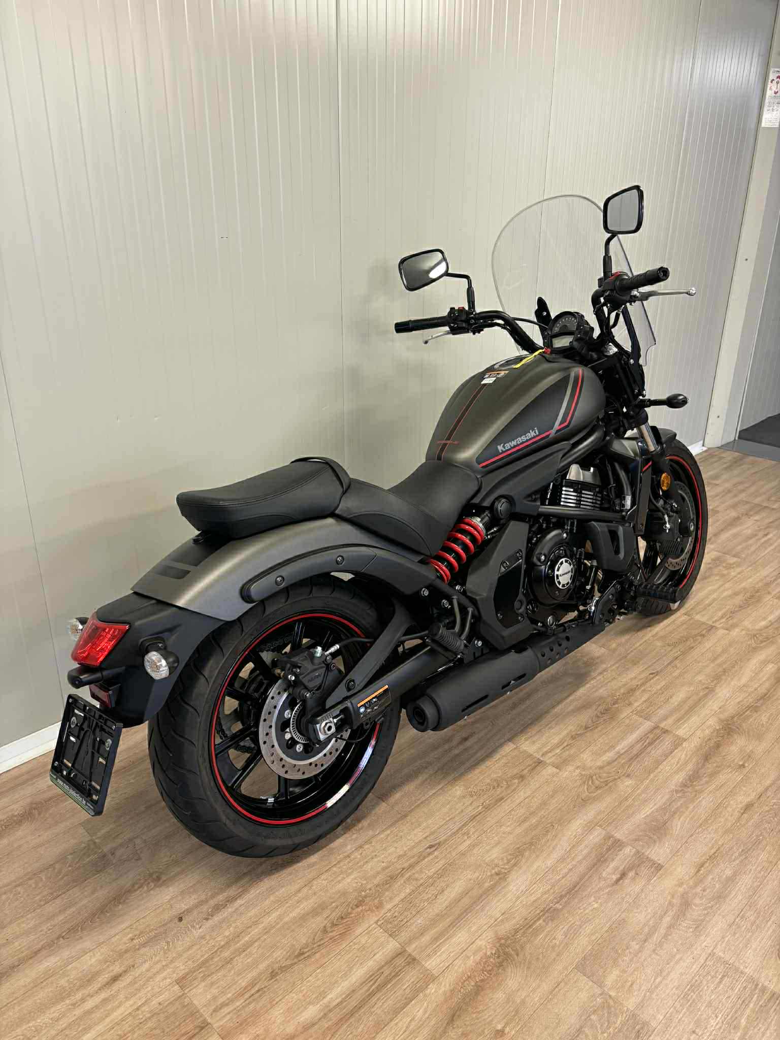 Kawasaki vulcan 650 – Image 3