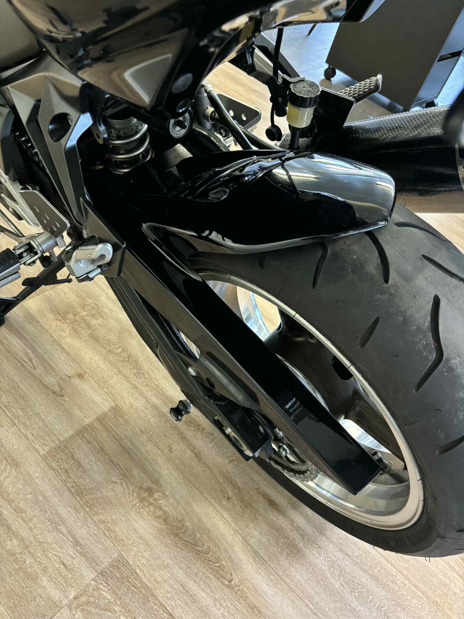 Kawasaki z 1000 – Image 8