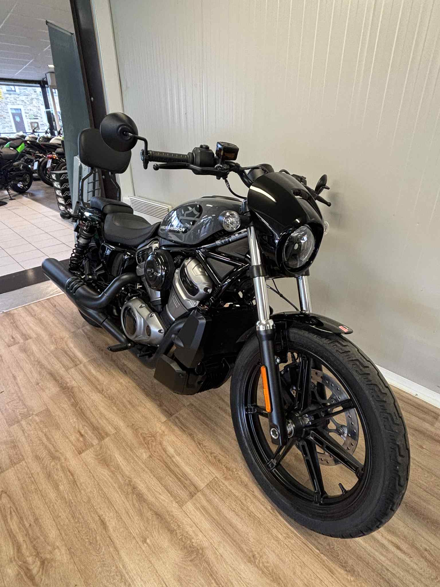 HARLEY-DAVIDSON NIGHTSTER – Image 3