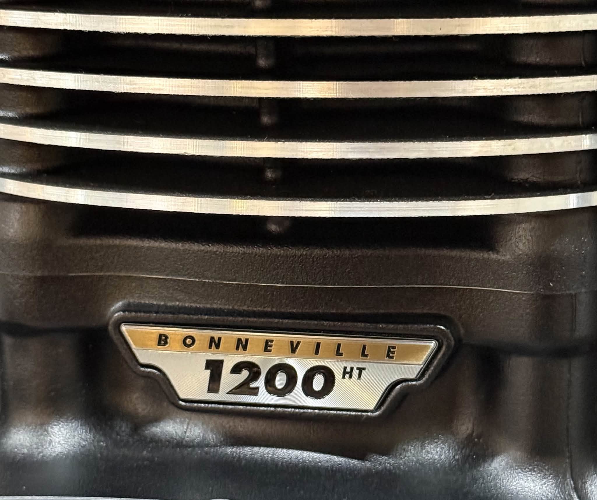 Triumph Bonneville T120 – Image 6