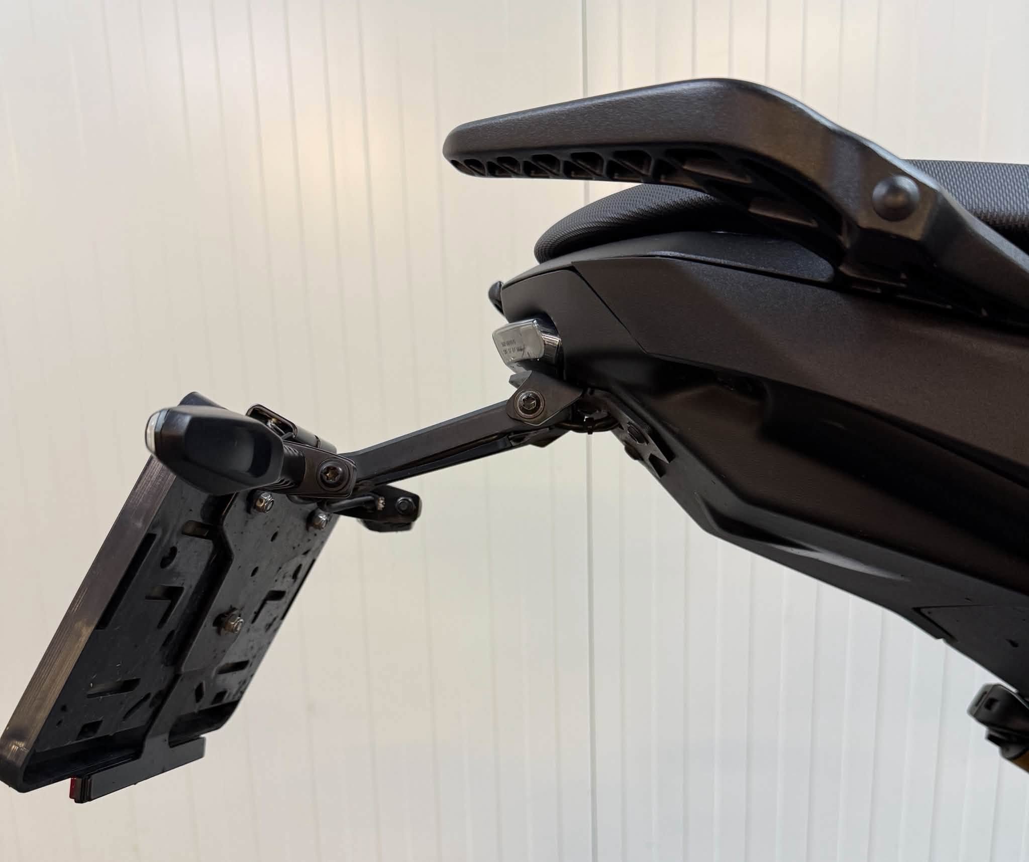 BMW F900R Triple Black – Image 4